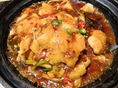-极有家小鱼小鸡石锅煲(佳兆业店)