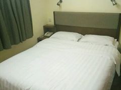 -岭南佳园连锁酒店(广州北京路步行街农讲所地铁站店)