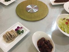 -老人和饭店(淮海中路店)