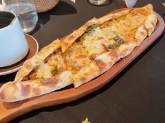 四季皮塔饼-Efes Turkish & Mediterranean Cuisine 艾菲斯餐厅(陆家嘴店)