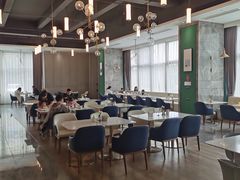 -苏州工业园区奥特莱斯亚朵酒店