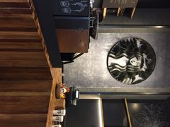 星巴克&nbsp;全黑围裙店(太古里店)-星巴克(成都太古里二店)