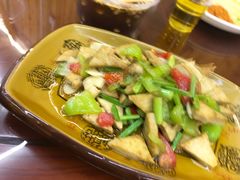 -王万妈卤猪脚(青岩交通路)