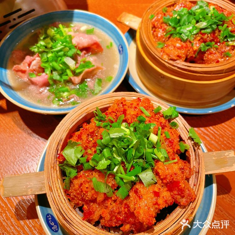 车公庙又多了家川菜小馆冯四孃跷脚牛肉