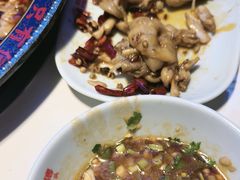 -何师傅美蛙鱼头(汉街店)