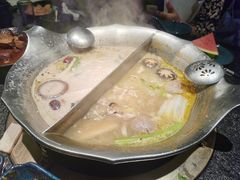 -湊湊火锅·茶憩(打浦桥日月光店)