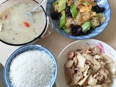 -鲸育宝宝月嫂(徐汇店)