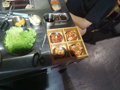 -马路牙子地桌烤肉(工体店)