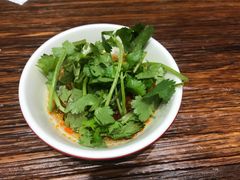 -牛吃草牛肉面(翠柏路店)