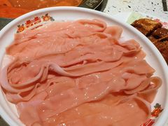 -红九格老火锅(三峡广场店)