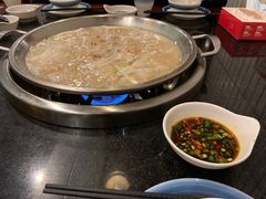 -老来福·非遗酸汤兔(凯旋路店)