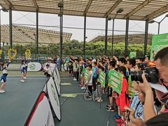 -成都高新创新角度网球俱乐部