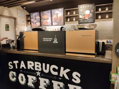 -星巴克(西藏路店)