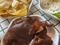 -山悦里 山野·鲜火锅(罗斯福广场店)