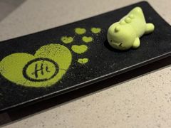 -海底捞火锅(新松江路生日主题店)