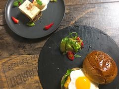 -HIGH FIVE哈福手工汉堡(桂林路店)