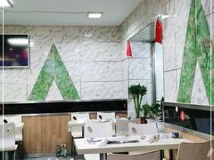 -正宗新疆天山烧烤(贵新街店)