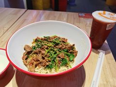 小炒牛肉拌面-阿当·小炒牛肉面(人广店)