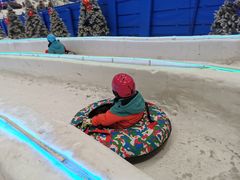 -长沙湘江冰雪世界