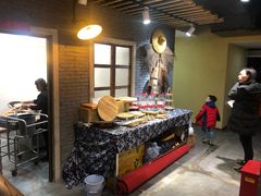 -锅来乐地锅鸡(安亭店)