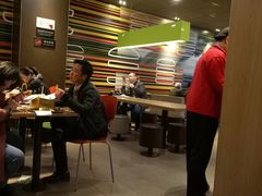 -麦当劳(杭州西湖银泰百货店)