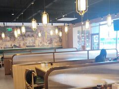 -护国寺小吃店(红莲南路店)