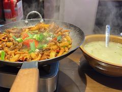 -富正毅三下锅·湘西韵味(天门山索道店)