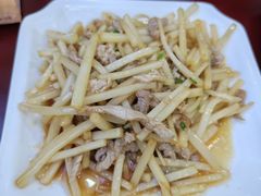 -月落乌啼餐馆