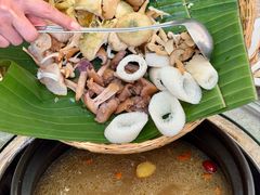 -原林野山菌火锅·炒菌(关上野生菌一条街店)