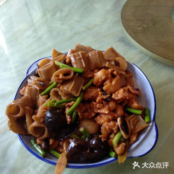 同根酒家(古槐路店)