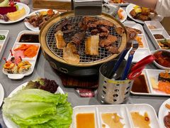 -山焱·炭火自助烤肉(周浦万达店)