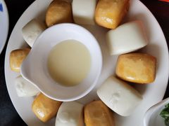 -老来福·非遗酸汤兔(凯旋路店)