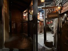 -暴风岛沉浸式体验馆(百联世纪店)