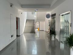 -CGWANG王氏教育(南京校区)