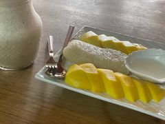 -Kat's Kitchen