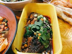 -八一路好吃街(雨田商务大厦店)