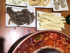 -老北京热气涮羊肉·小龙虾·烤鱼(呼玛路店)