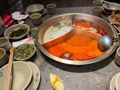 菌菇锅-小龙坎火锅(湖滨银泰in77店)