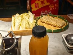 -尚尚仙·酸汤猪手·猪肚鸡火锅(华联万柳购物中心店)