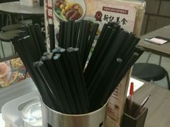 -新记美食(关闸店)