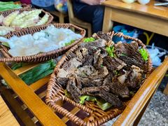 -阿婆情腊排骨火锅(金虹路店)