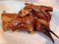 妙龄乳鸽-香山家宴