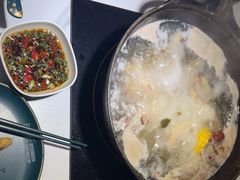 -椰子湾·海南火锅·糟粕醋·椰子鸡(正大广场店)