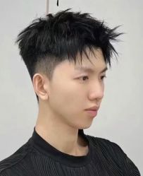 -慕名造型