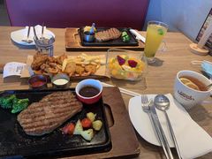 -必胜客(欧亚卖场店)