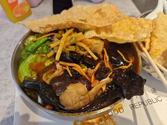 -红鼻子桂林米粉(金唐新光界店)