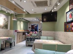 大堂-丽丽三鲜螺蛳粉(田林路店)