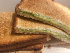 咖椰吐司-HELLO 27 意面·沙拉·帕尼尼