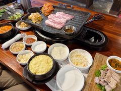 -Dombe豚(黑猪肉街店)