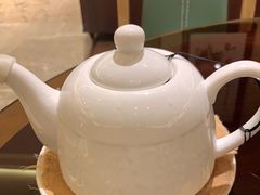 -广州中心皇冠假日酒店·百粤楼